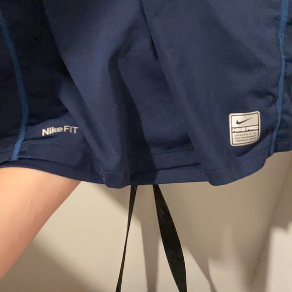 Nike pro - Picture 2 of 4